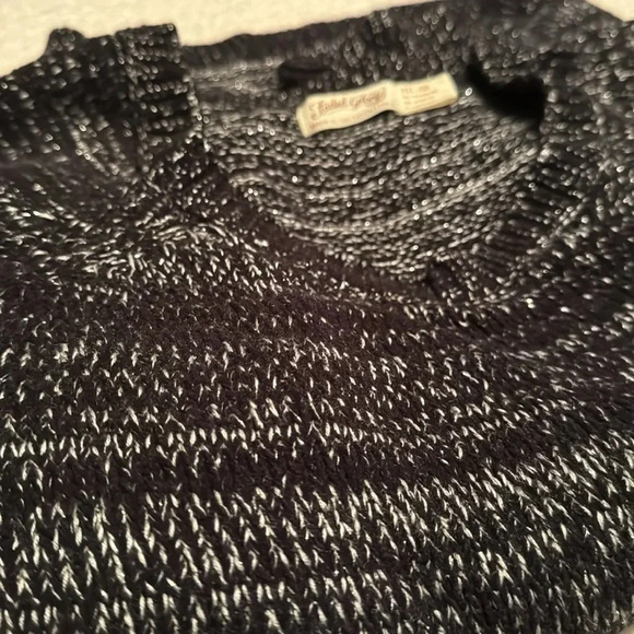 Faded Glory women’s soft black sweater with glittery silver accents size XXL - Picture 3 of 3